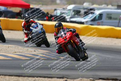 media/Apr-10-2022-SoCal Trackdays (Sun) [[f104b12566]]/Turn 2 (1135am)/